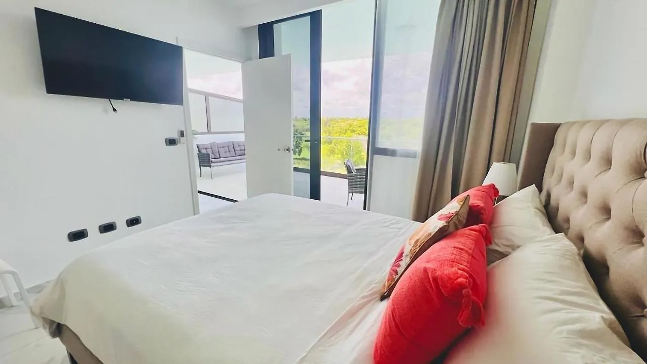 Luxury Apartment With Pool And Golf View Punta Cana