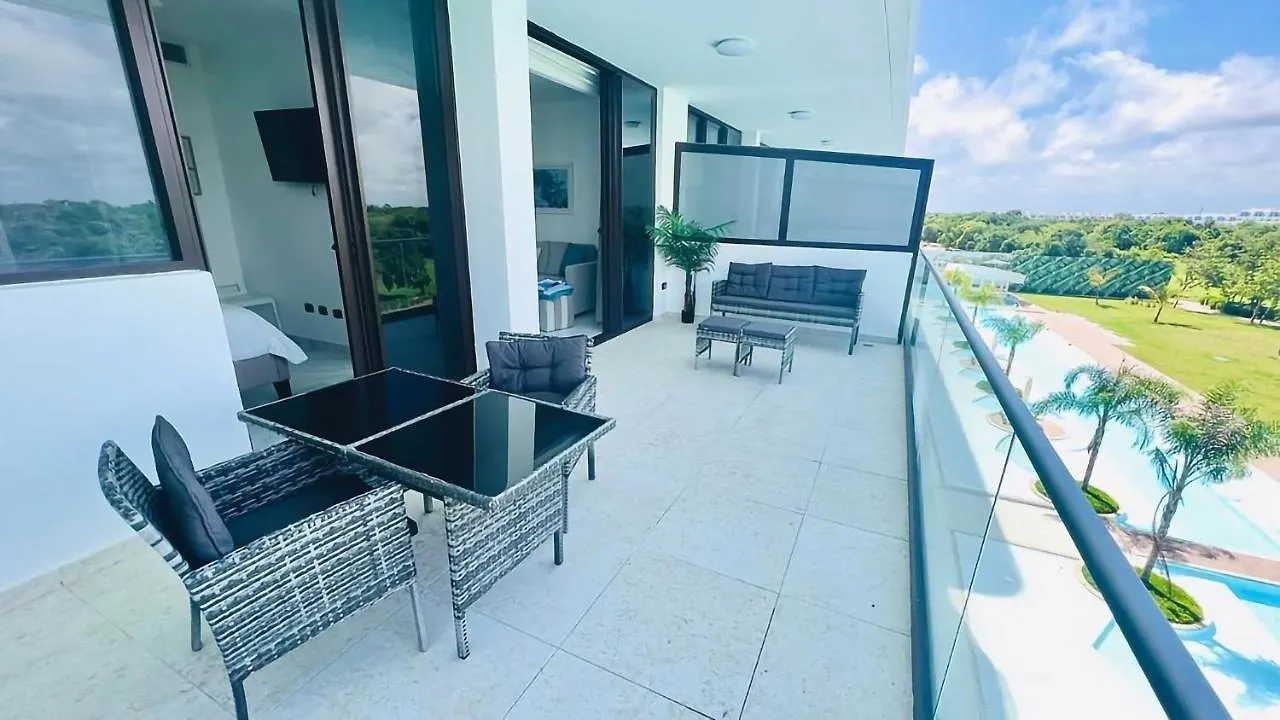 Luxury Apartment With Pool And Golf View Punta Cana