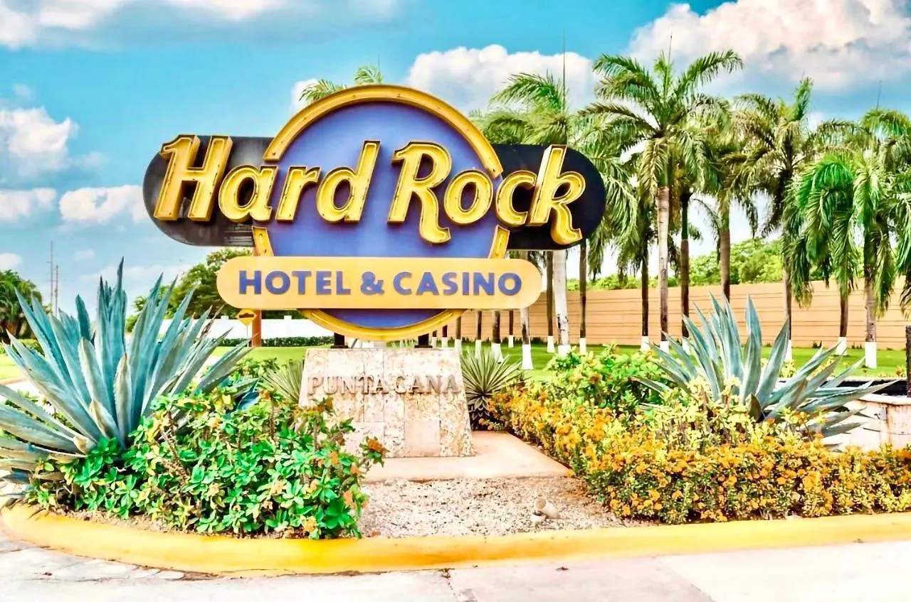 Luxury Apartment With Pool And Golf View Punta Cana